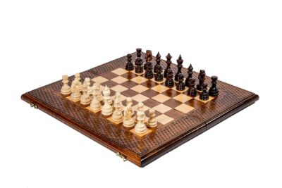 Chess-Backgammon Klasiskā luksusa šaha figūru nosaukumi un kustības